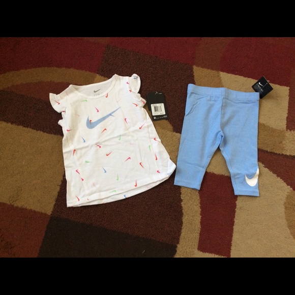 Girl’s Nike Capri Set 2T NWT - Picture 7 of 7